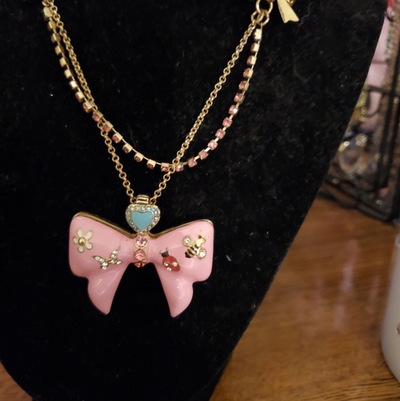 Betsey Johnson multistrand vintage Bow Necklace - Picture 2 of 4